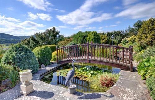 Rhyd-y-foel Apartment | 2 Dolwen Farm Shop