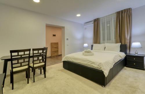 Bucharest City-Centre Apartment | 2 Hidden Gems - all U need - by Uni88 Apart Hotel