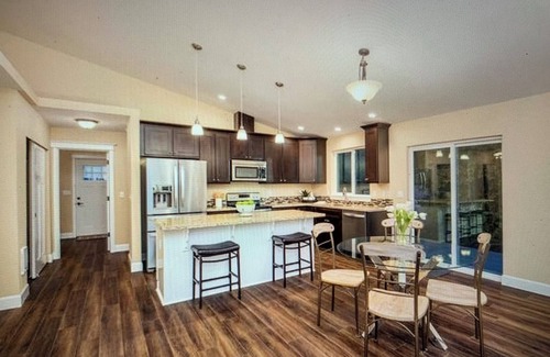 South Hill House | 2 Homes Available! Newer 3 bedroom & 2 bath Rambler & Tiny Home in backyard