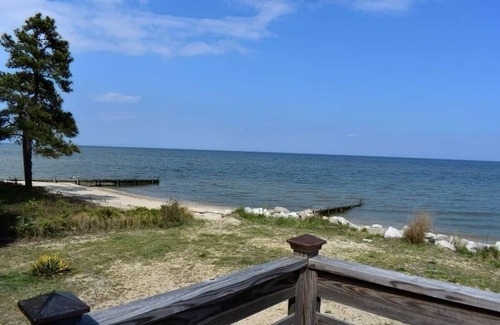 Point Lookout House | 🏖 2 Homes in 1 – Private Beach, Sleeps 14, w Fire Pit, Kayaks, WiFi, Near DC