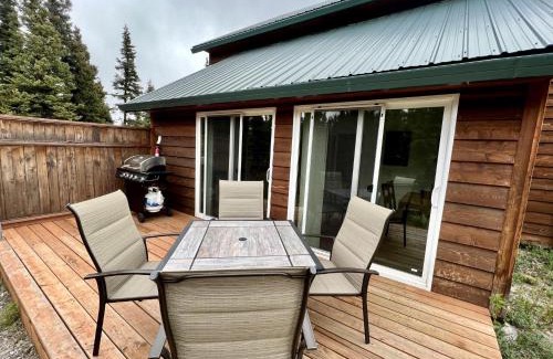 Healy House | 2 King Bedrooms each with full bath, Amazing Views!
