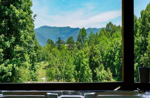 Cosby Cabin | 2 Log Cabins Retreat in the Smoky Mountains