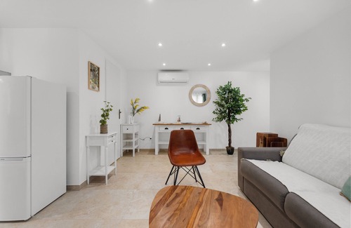 Frejus Apartment | 2 luxury suites with spa, tennis, golf & 1300m² private garden in Côte d'Azur