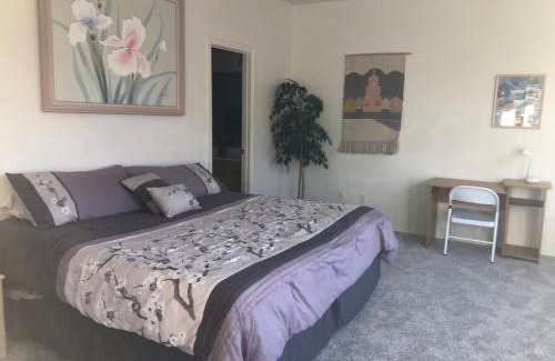 Red Mountain Ranch House | 2 master suites and loft with kitchenette in upper level within our shared townhome