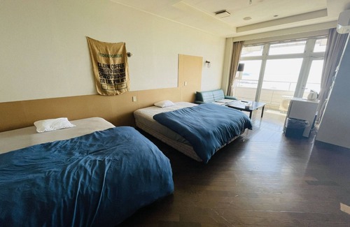 Masuda Hotel | 2 meals included 2nd floor ocean view 2 queen/Masuda Shimane