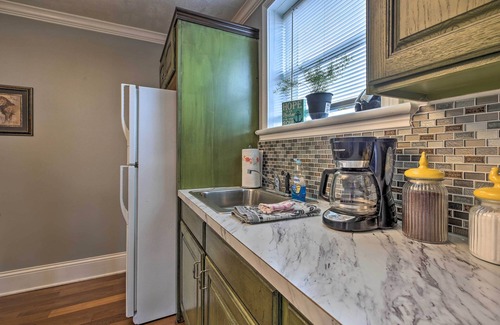 Williamstown Apartment | 2 Mi to Ark Encounter: Updated Williamstown Apt!