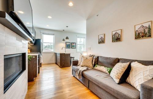 Grand Lake Apartment | 2 Mi to RMNP Mtn-View Grand Lake Loft!