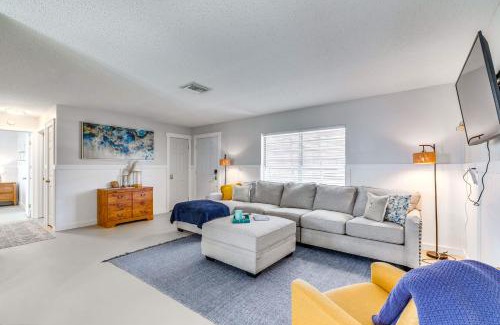 Crystal River House | 2 Mi to Three Sisters Springs Home with Patio