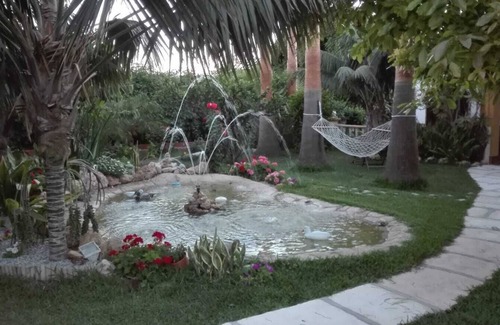 Motril Cottage | 2 MINUTES FROM MOTRIL AND TORRENUEVA. POOL AND GREAT LANDSCAPED AREA. PLAY