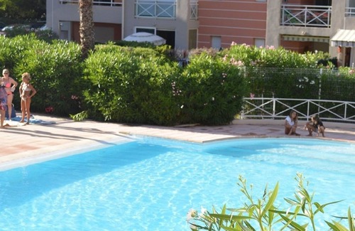 Cagnes-sur-Mer Apartment | 2 p, Sun, pools in the heart of the Côte d'Azur