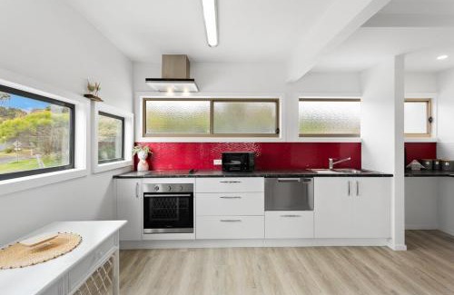 Surf Beach Apartment | 2-Person Surf Beach Studio App