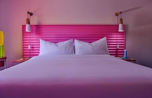 Sonora Sunrise Hotel | 2 Pet-Friendly Unit! Enjoy the Pool Access and Relaxing View of the Mountain!