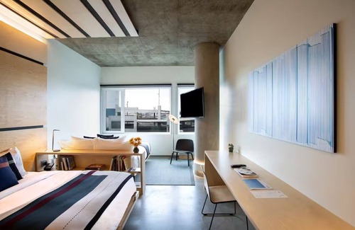 River North Art District Hotel | 2 Queen: The Source Hotel + Market Hall, Vintage Finds, Flame-Seared Sushi