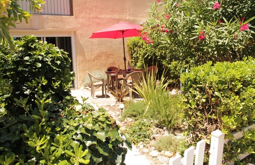 Saint-Cyprien Plage Apartment | 2-room apartment with patio and garden, 50 meters from the port. St Cyprien south