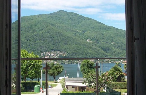 Maccagno Apartment | 2-room apartment only 100 m from the beach and the lake promenade