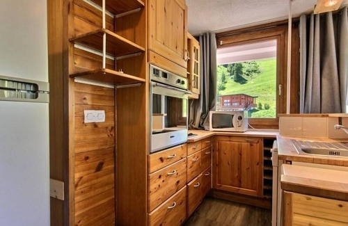 Plagne Centre Apartment | 2-room apartment with balcony 100m from slopes in La Plagne