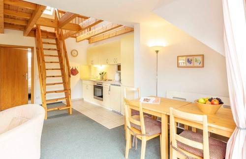 Muritz Apartment | 2-room vacation apartment, 6 persons, balcony, upper floor (14) - Müritzparadies - Feriendorf