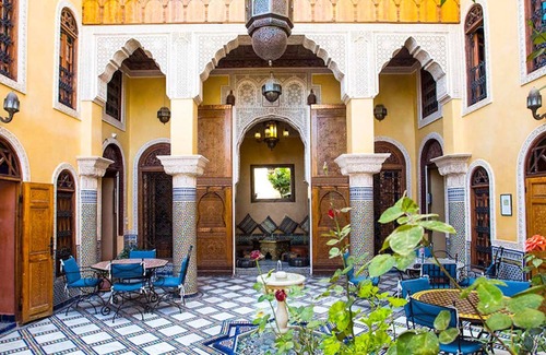 Ain Azlitan Bed & Breakfast | 2 Single Beds, Riad Layalina Fez: Pool, 360° View & Free Secure Parking at Foot