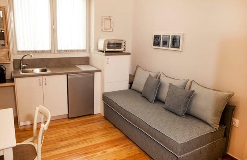 Pangrati Apartment | 2-spaces Comfy Apartment With Balcony in Pangrati!