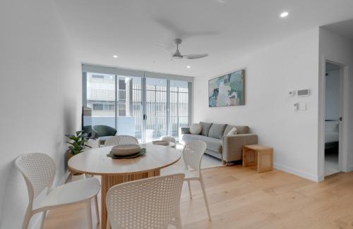 Palm Beach Apartment | 2-Storey 5BR Penthouse Palm Beach Luxury Stay