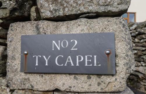 Cwmtirmynach House | 2 Ty Capel