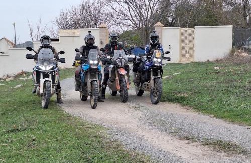Illora Bed & Breakfast | 2 Wheels Granada Motocamp