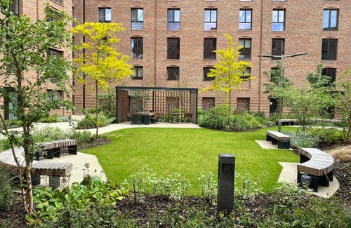 York Apartment | 20 Kings Hudson Quarter -Free Parking -City Centre