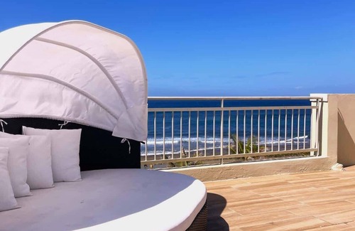 Bajura Condo | #20 Luxury 4BR, 3BA Beachfront Penthouse @ Jobos