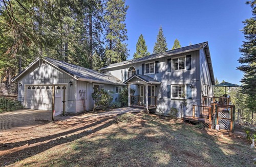 Shingletown Cottage | 20 Mi to Lassen Park: Chateau w/Mt Shasta View!