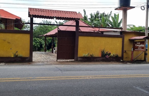 Buritaca Apartment | 20 minutes away from the waterfalls of quebrada valencia. Hostel las cascadas is located.