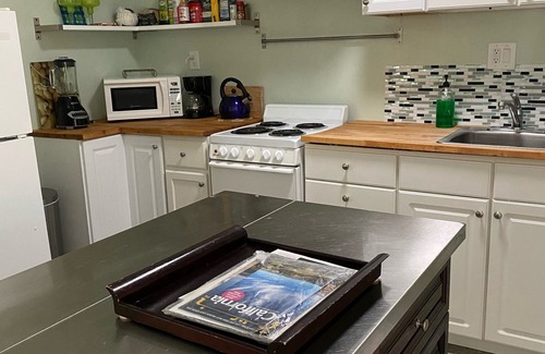 La Presa Apartment | 20 minutes from downtown San Diego.Large clean quiet secured studio.Near 54H 125