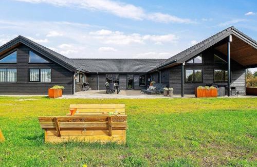 Norre Nebel House | 20 person holiday home in Nørre Nebel
