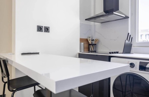 Montrouge Apartment | 20 - Renovated Studio walking distance to Paris