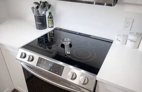 Jacksonville House | 200 ft to toes in the sand.restaurants, shopping, biking, Mayo Clinic nearby!