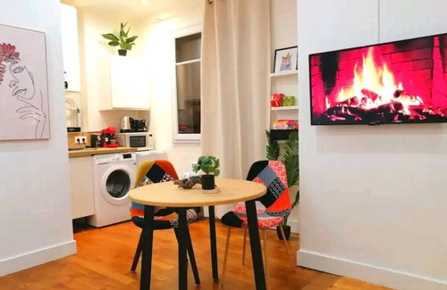 Quartier Chorier-Berriat Apartment | 🏠 2005🔥 Double Jacuzzi 🛁appart Cosy 🚊 Tram à 50m