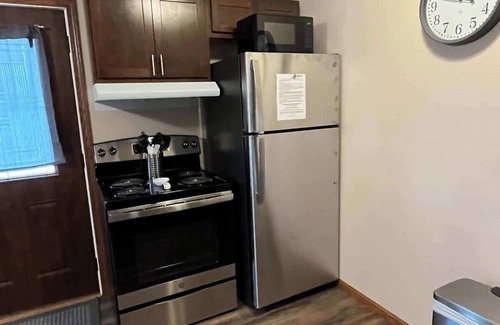 Tomah Apartment | 201 E Veterans St Apt B by Patriot Properties