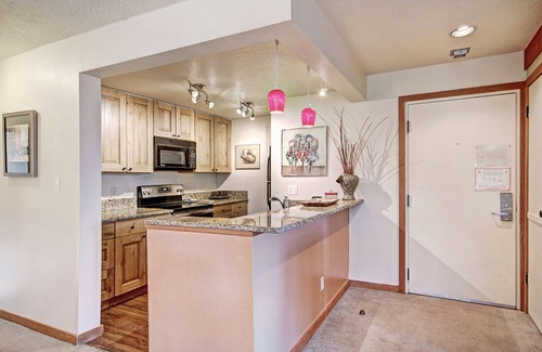 Keystone Hotel | 2019 Lodgepole 2 Bedroom Condo by RedAwning
