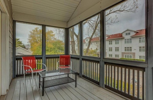 New Buffalo House | (2026 OPEN!) NEW BUFFALO HOME WITH PRIVATE HEATED POOL!