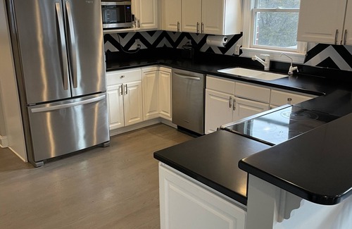 Blacksburg House | 2026 Virginia Tech Graduation Home with Mountain Views ~4 miles to VT