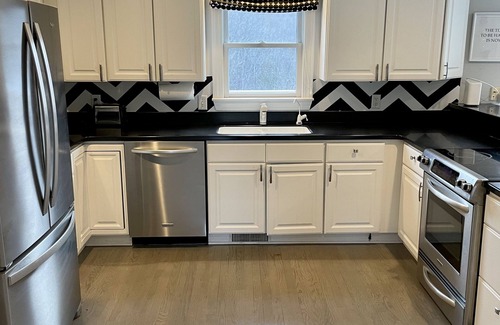 Blacksburg House | 2026 Virginia Tech Graduation Home with Mountain Views ~4 miles to VT
