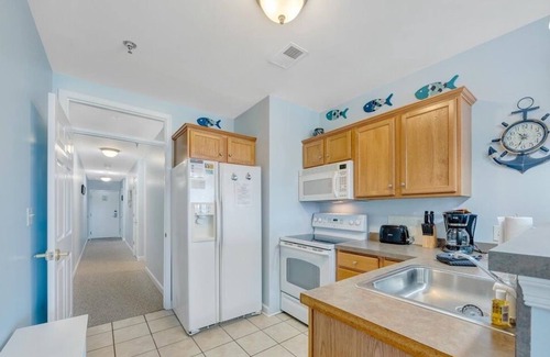 Huddleston Apartment | #206 Pointe - 2 Bedroom Lakefront Condo at Mariners SML