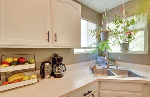 Cedar City Cottage | 21 Mi to Kolob Canyons: Middle Earth Escape!