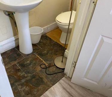 North Philadelphia West House | 2131 Bedroom with Private Bathroom