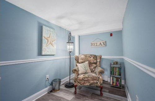 Sagamore Beach House | 215 Phillips Road Sagamore Beach - Cape Cod