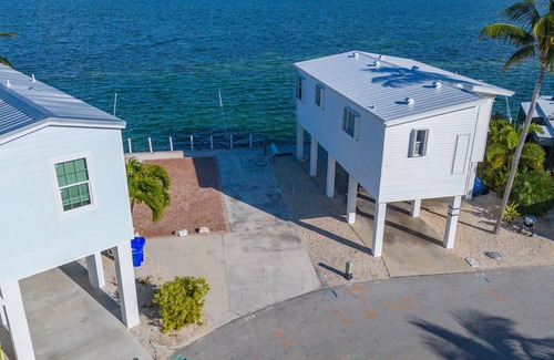 Cudjoe Key RV Rental | 219 Oceanfront RV Lot 59' Seawall