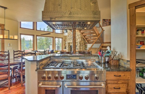 Valley of the Sun House | 24-0085 Fairplay Home w/Hot Tub & Mountain Views!