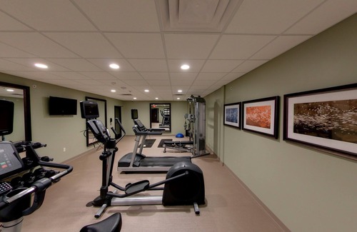 Bryant Pattengill East Condo | 24 Hour Business Center + Fitness Center | Close to the University of Michigan
