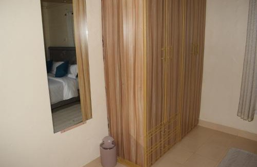 Kenya House | 24 Saba Airbnb