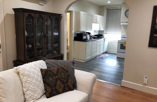 Central Area Apartment | 240 State St NE Loft B Salem Oregon "TIGER STATION LOFTS"