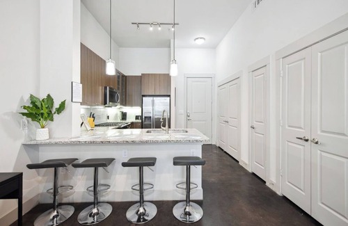 Plano Apartment | 25% Off 1BD1BA - Pool - W.Cityline Richardson - RD009